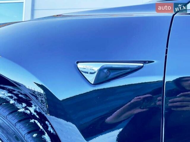 Черный Тесла Модель 3, объемом двигателя 0 л и пробегом 80 тыс. км за 19000 $, фото 9 на Automoto.ua