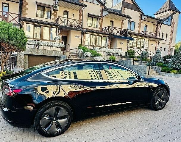 Чорний Тесла Модель 3, об'ємом двигуна 0 л та пробігом 151 тис. км за 16300 $, фото 11 на Automoto.ua