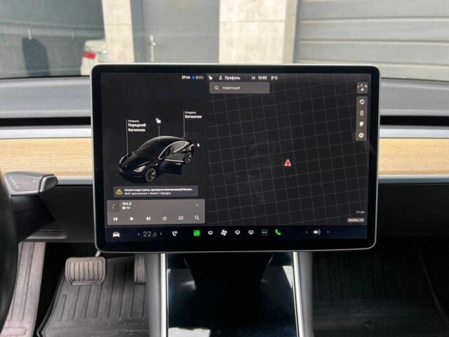 Черный Тесла Модель 3, объемом двигателя 0 л и пробегом 45 тыс. км за 15900 $, фото 18 на Automoto.ua