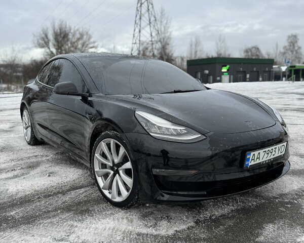 Чорний Тесла Модель 3, об'ємом двигуна 0 л та пробігом 186 тис. км за 15500 $, фото 2 на Automoto.ua