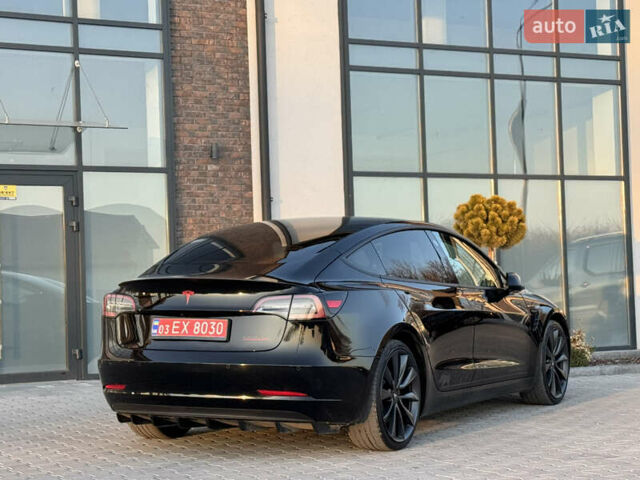Чорний Тесла Модель 3, об'ємом двигуна 0 л та пробігом 117 тис. км за 18999 $, фото 21 на Automoto.ua