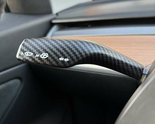 Чорний Тесла Модель 3, об'ємом двигуна 0 л та пробігом 117 тис. км за 18999 $, фото 80 на Automoto.ua