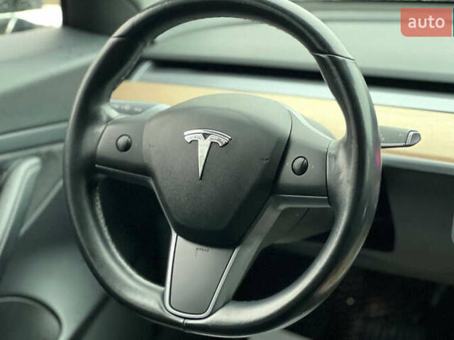 Черный Тесла Модель 3, объемом двигателя 0 л и пробегом 95 тыс. км за 16800 $, фото 12 на Automoto.ua
