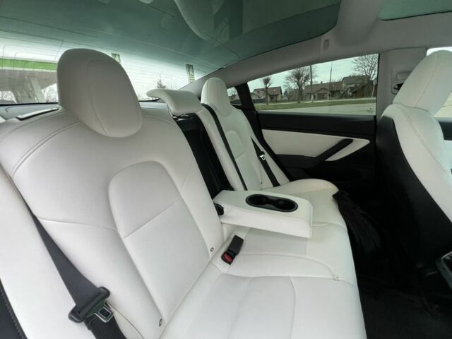 Чорний Тесла Модель 3, об'ємом двигуна 0 л та пробігом 198 тис. км за 16000 $, фото 14 на Automoto.ua