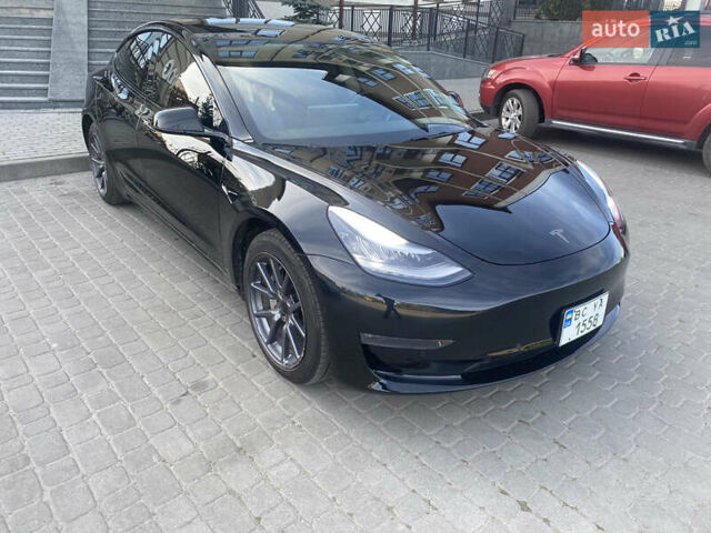 Тесла Модель 3 2019 у Львові на Automoto.ua Чорний Тесла Модель 3, об'ємом двигуна 0 л та пробігом 107 тис. км за 23900 $, фото 9 на Automoto.ua