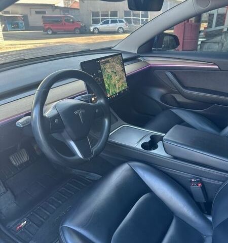 Чорний Тесла Модель 3, об'ємом двигуна 0 л та пробігом 124 тис. км за 12500 $, фото 10 на Automoto.ua