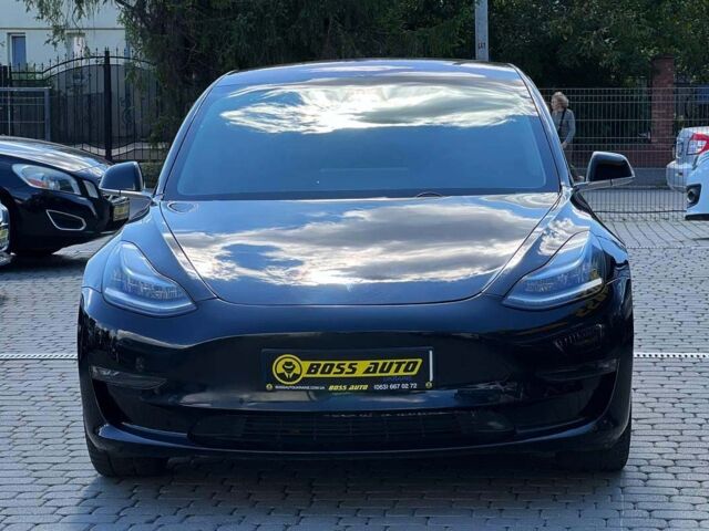 Черный Тесла Модель 3, объемом двигателя 55 л и пробегом 90 тыс. км за 20800 $, фото 1 на Automoto.ua