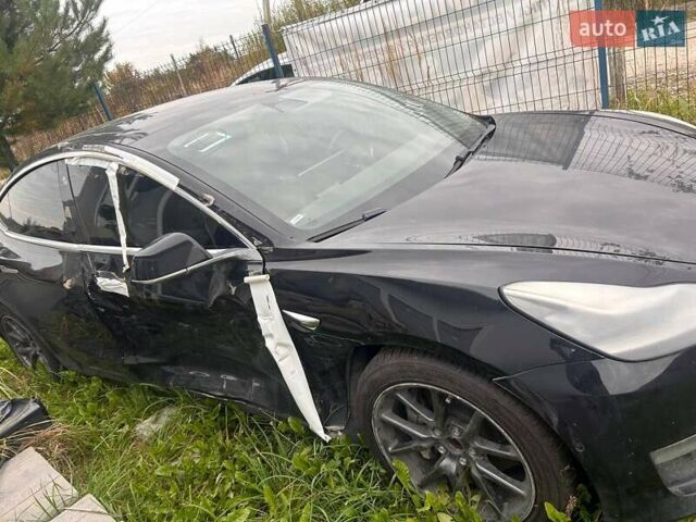 Черный Тесла Модель 3, объемом двигателя 0 л и пробегом 159 тыс. км за 12999 $, фото 12 на Automoto.ua