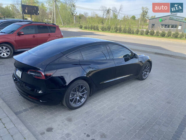 Тесла Модель 3 2019 у Львові на Automoto.ua Чорний Тесла Модель 3, об'ємом двигуна 0 л та пробігом 107 тис. км за 23900 $, фото 11 на Automoto.ua