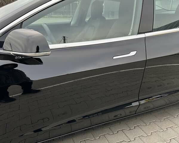 Черный Тесла Модель 3, объемом двигателя 0 л и пробегом 172 тыс. км за 16700 $, фото 14 на Automoto.ua