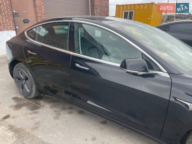 Черный Тесла Модель 3, объемом двигателя 0 л и пробегом 120 тыс. км за 11600 $, фото 17 на Automoto.ua