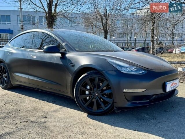 Черный Тесла Модель 3, объемом двигателя 0 л и пробегом 170 тыс. км за 13990 $, фото 1 на Automoto.ua
