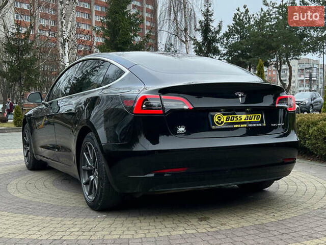 Черный Тесла Модель 3, объемом двигателя 0 л и пробегом 183 тыс. км за 17999 $, фото 4 на Automoto.ua