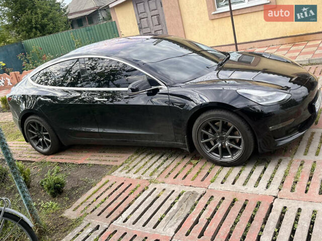 Чорний Тесла Модель 3, об'ємом двигуна 0 л та пробігом 157 тис. км за 18500 $, фото 40 на Automoto.ua