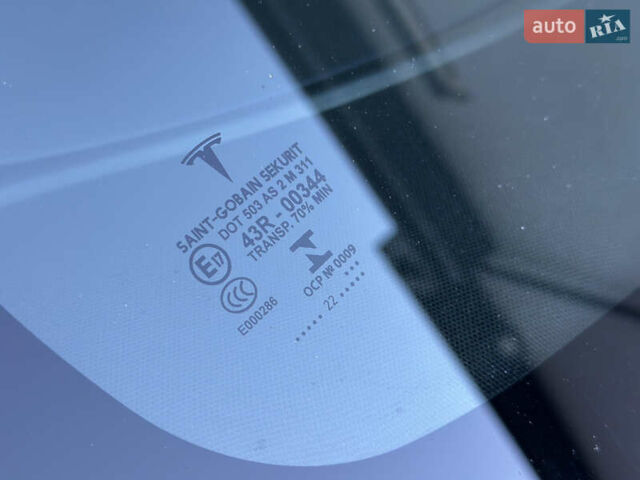 Черный Тесла Модель 3, объемом двигателя 0 л и пробегом 121 тыс. км за 19400 $, фото 94 на Automoto.ua