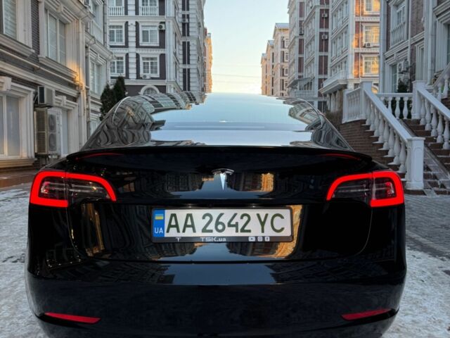 Черный Тесла Модель 3, объемом двигателя 0 л и пробегом 70 тыс. км за 17000 $, фото 4 на Automoto.ua