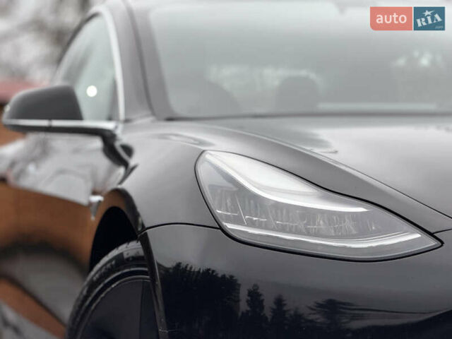 Черный Тесла Модель 3, объемом двигателя 0 л и пробегом 97 тыс. км за 14600 $, фото 12 на Automoto.ua