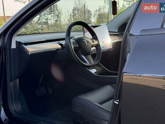 Черный Тесла Модель 3, объемом двигателя 0 л и пробегом 69 тыс. км за 15100 $, фото 7 на Automoto.ua