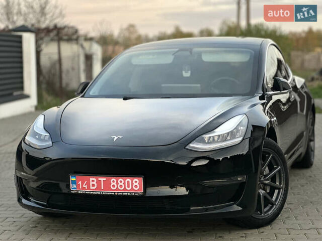 Черный Тесла Модель 3, объемом двигателя 0 л и пробегом 133 тыс. км за 18199 $, фото 2 на Automoto.ua
