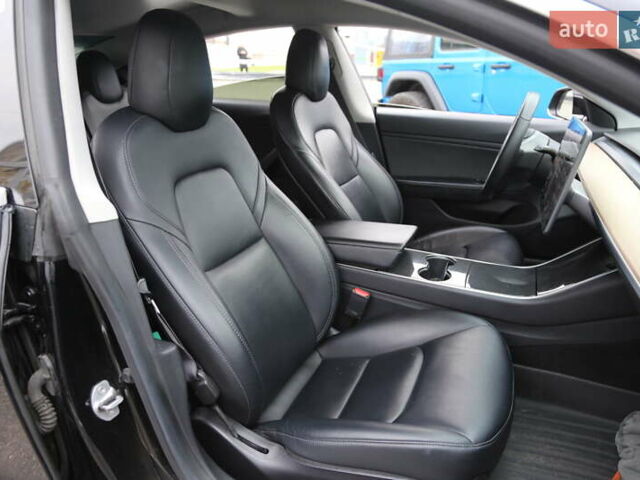 Черный Тесла Модель 3, объемом двигателя 0 л и пробегом 159 тыс. км за 17000 $, фото 11 на Automoto.ua