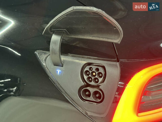 Черный Тесла Модель 3, объемом двигателя 0 л и пробегом 209 тыс. км за 17900 $, фото 12 на Automoto.ua