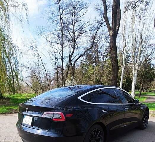 Черный Тесла Модель 3, объемом двигателя 0 л и пробегом 162 тыс. км за 21000 $, фото 4 на Automoto.ua