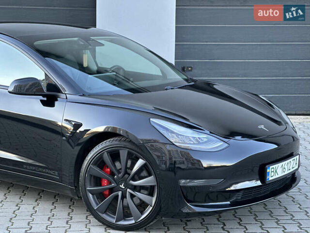 Черный Тесла Модель 3, объемом двигателя 0 л и пробегом 121 тыс. км за 19400 $, фото 17 на Automoto.ua