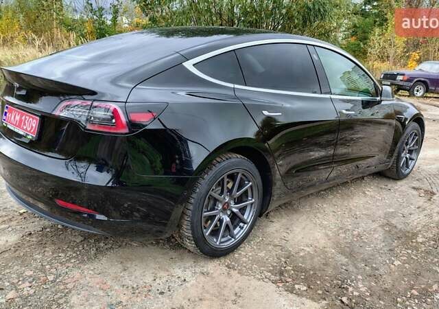 Черный Тесла Модель 3, объемом двигателя 0 л и пробегом 126 тыс. км за 15300 $, фото 6 на Automoto.ua
