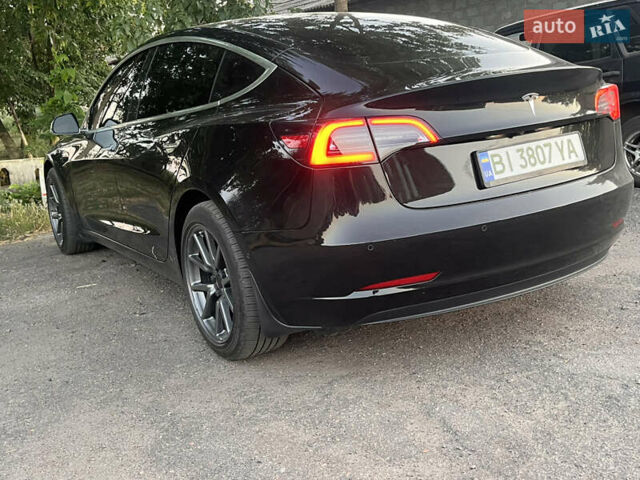 Чорний Тесла Модель 3, об'ємом двигуна 0 л та пробігом 157 тис. км за 18500 $, фото 43 на Automoto.ua