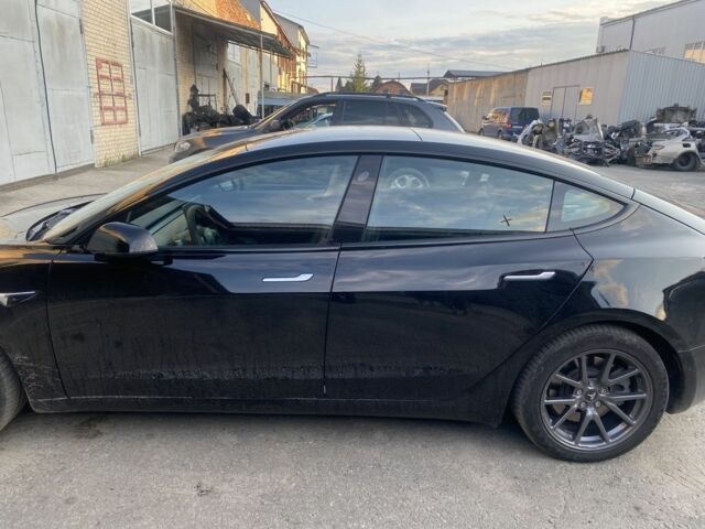 Чорний Тесла Модель 3, об'ємом двигуна 0 л та пробігом 48 тис. км за 16000 $, фото 5 на Automoto.ua