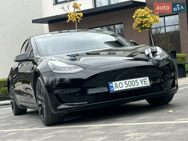 Черный Тесла Модель 3, объемом двигателя 0 л и пробегом 93 тыс. км за 15600 $, фото 3 на Automoto.ua