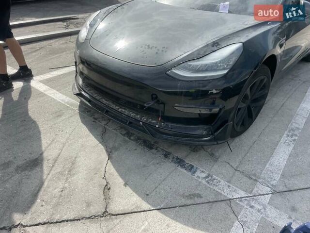 Черный Тесла Модель 3, объемом двигателя 0 л и пробегом 159 тыс. км за 12500 $, фото 9 на Automoto.ua