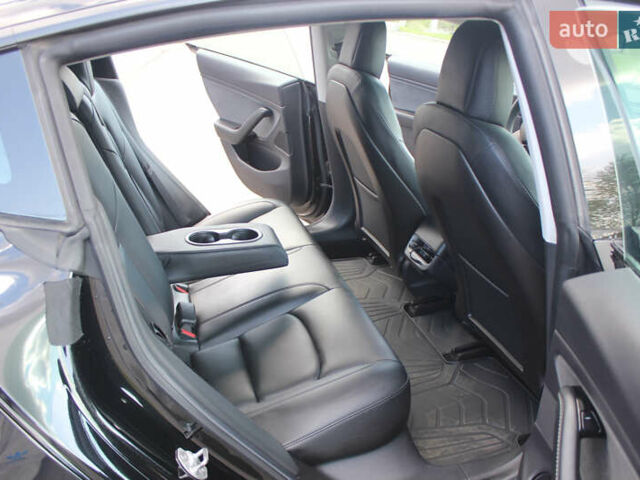 Черный Тесла Модель 3, объемом двигателя 0 л и пробегом 126 тыс. км за 14300 $, фото 15 на Automoto.ua