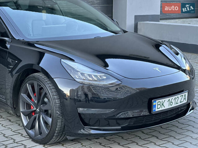 Черный Тесла Модель 3, объемом двигателя 0 л и пробегом 121 тыс. км за 19400 $, фото 12 на Automoto.ua