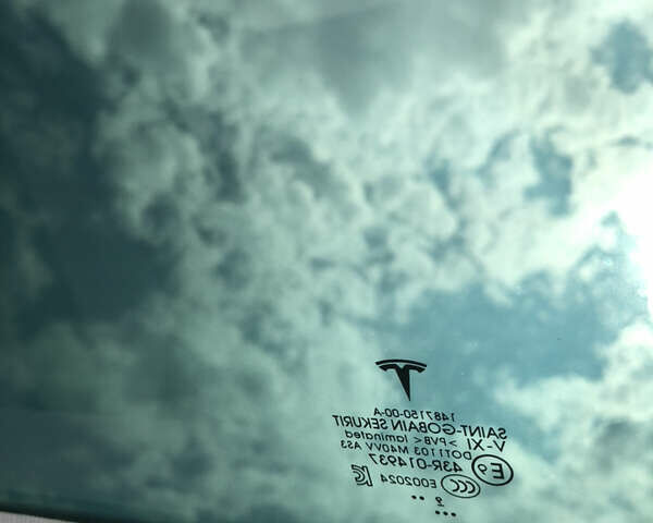 Черный Тесла Модель 3, объемом двигателя 0 л и пробегом 109 тыс. км за 21000 $, фото 23 на Automoto.ua