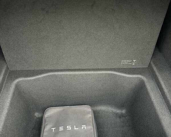 Черный Тесла Модель 3, объемом двигателя 0 л и пробегом 172 тыс. км за 16700 $, фото 17 на Automoto.ua