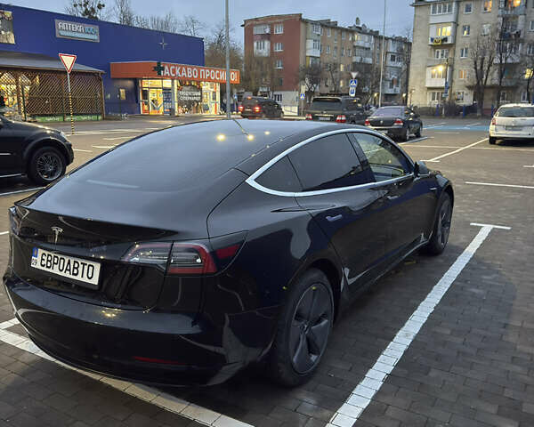 Чорний Тесла Модель 3, об'ємом двигуна 0 л та пробігом 114 тис. км за 16900 $, фото 6 на Automoto.ua