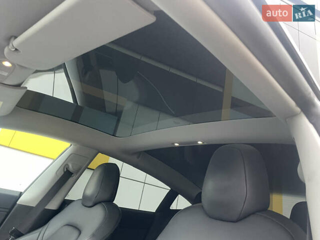 Черный Тесла Модель 3, объемом двигателя 0 л и пробегом 138 тыс. км за 18000 $, фото 9 на Automoto.ua