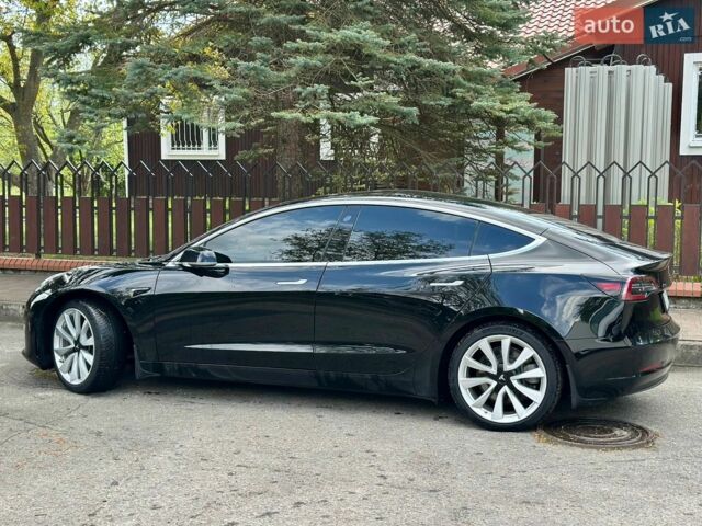 Черный Тесла Модель 3, объемом двигателя 0 л и пробегом 101 тыс. км за 18500 $, фото 6 на Automoto.ua