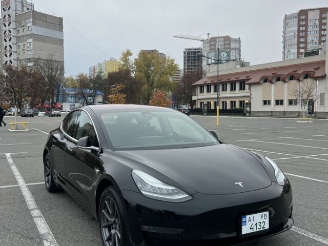 Тесла Модель 3 2019 у Києві на Automoto.ua Чорний Тесла Модель 3, об'ємом двигуна 0 л та пробігом 115 тис. км за 16000 $, фото 2 на Automoto.ua