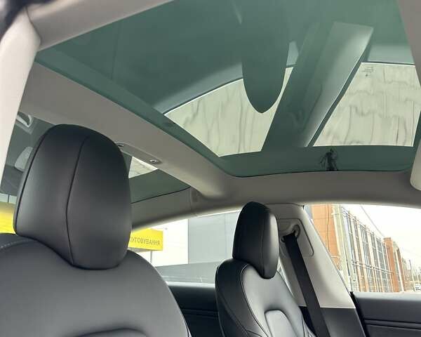 Черный Тесла Модель 3, объемом двигателя 0 л и пробегом 172 тыс. км за 16700 $, фото 36 на Automoto.ua