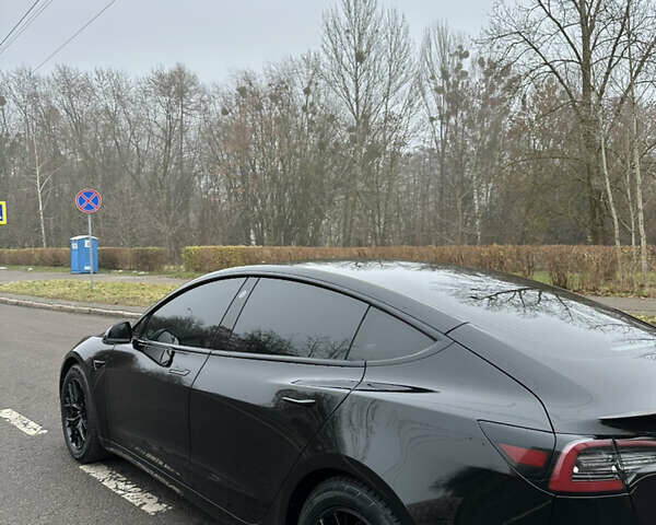 Черный Тесла Модель 3, объемом двигателя 0 л и пробегом 185 тыс. км за 20000 $, фото 3 на Automoto.ua