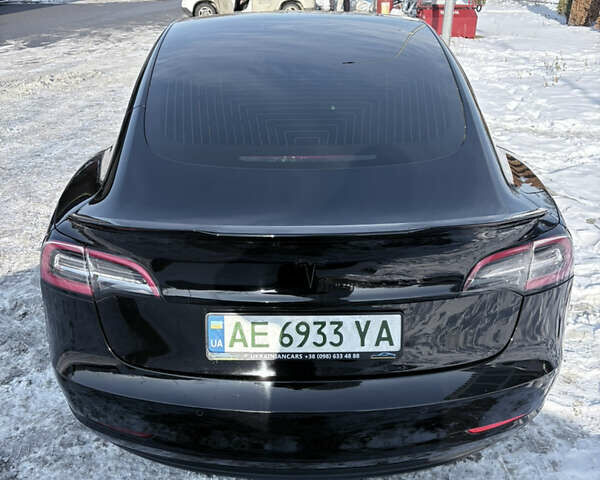 Чорний Тесла Модель 3, об'ємом двигуна 0 л та пробігом 92 тис. км за 19500 $, фото 5 на Automoto.ua
