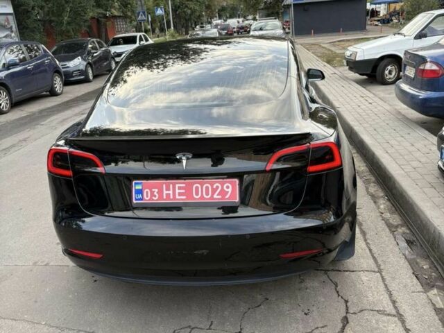 Черный Тесла Модель 3, объемом двигателя 0 л и пробегом 160 тыс. км за 25000 $, фото 1 на Automoto.ua