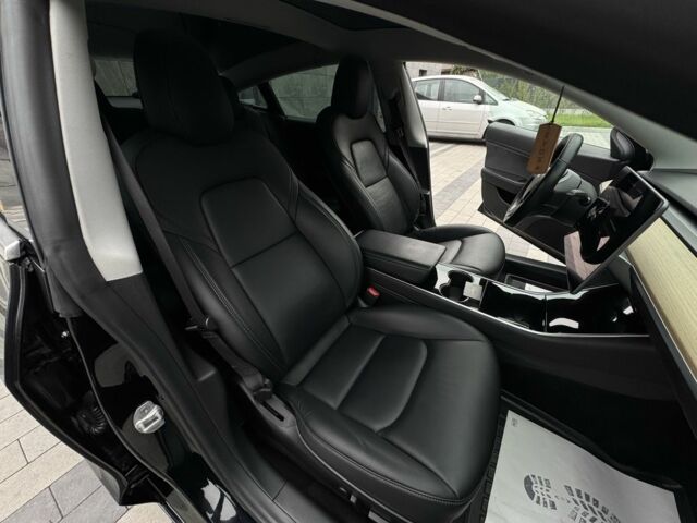 Тесла Модель 3 2019 у Луцьку на Automoto.ua Чорний Тесла Модель 3, об'ємом двигуна 1 л та пробігом 255 тис. км за 13800 $, фото 11 на Automoto.ua