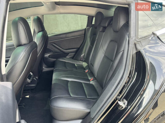 Черный Тесла Модель 3, объемом двигателя 0 л и пробегом 80 тыс. км за 15700 $, фото 27 на Automoto.ua