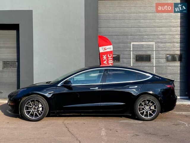 Черный Тесла Модель 3, объемом двигателя 0 л и пробегом 113 тыс. км за 18500 $, фото 4 на Automoto.ua