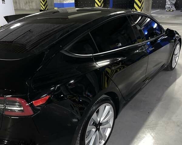 Черный Тесла Модель 3, объемом двигателя 0 л и пробегом 90 тыс. км за 18500 $, фото 8 на Automoto.ua