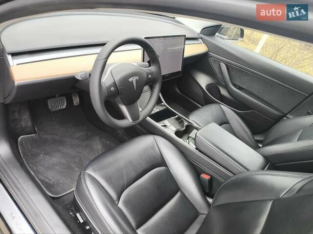 Черный Тесла Модель 3, объемом двигателя 0 л и пробегом 230 тыс. км за 15600 $, фото 9 на Automoto.ua