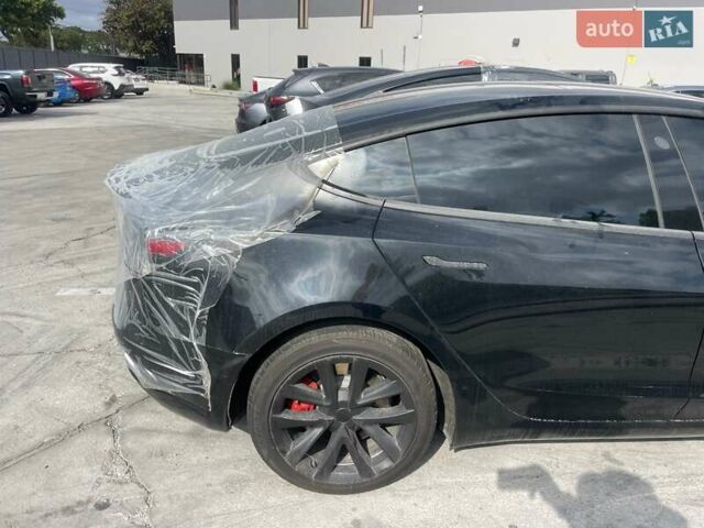 Чорний Тесла Модель 3, об'ємом двигуна 0 л та пробігом 160 тис. км за 12500 $, фото 21 на Automoto.ua